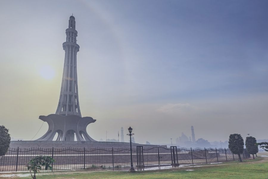 Smog in Lahore: Today’s Update and Reasons for Smog Holidays